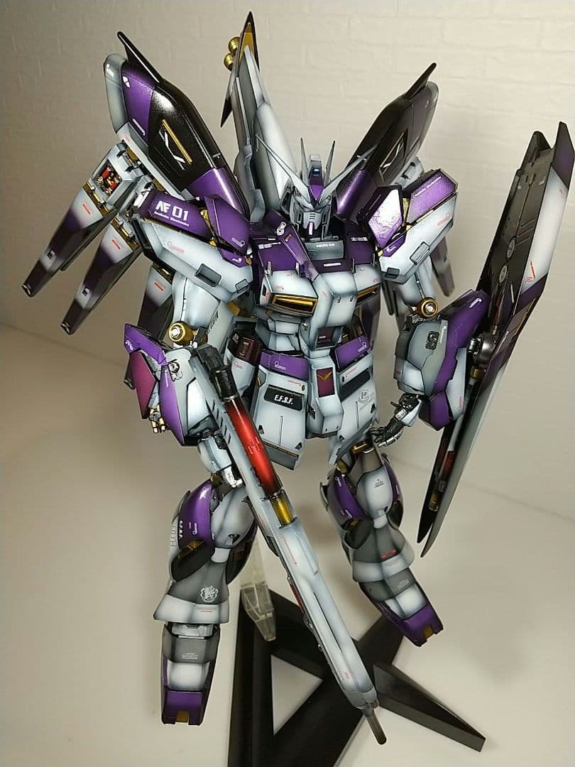 ガンプラ　ハイニューガンダム　mg　全塗装完成品