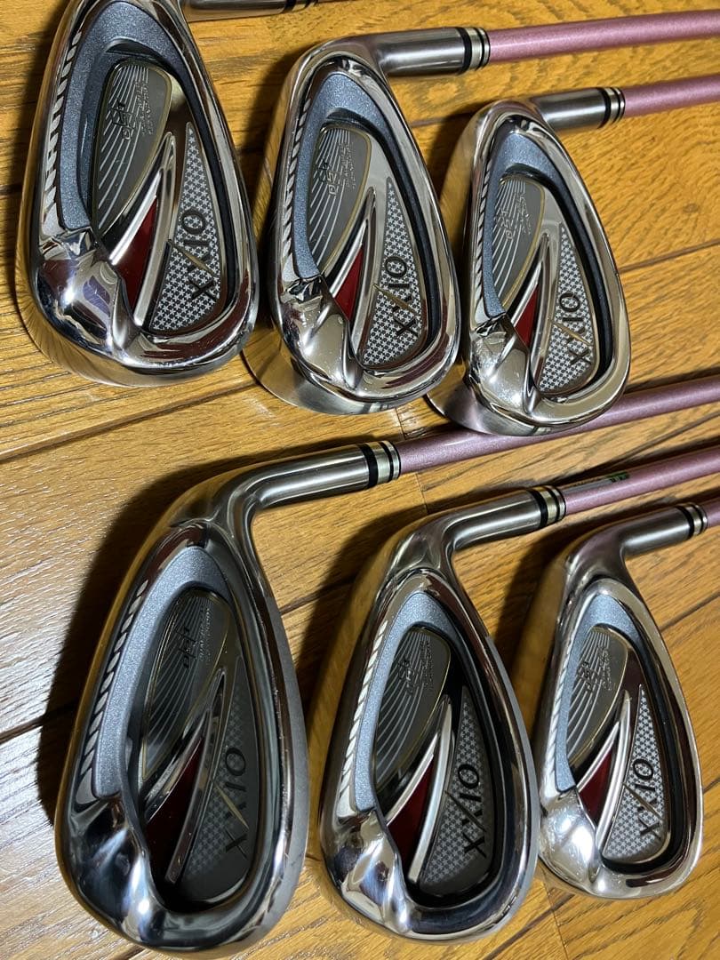 ゼクシオ8 レディース クラブセット 10本(L/ボルドー)