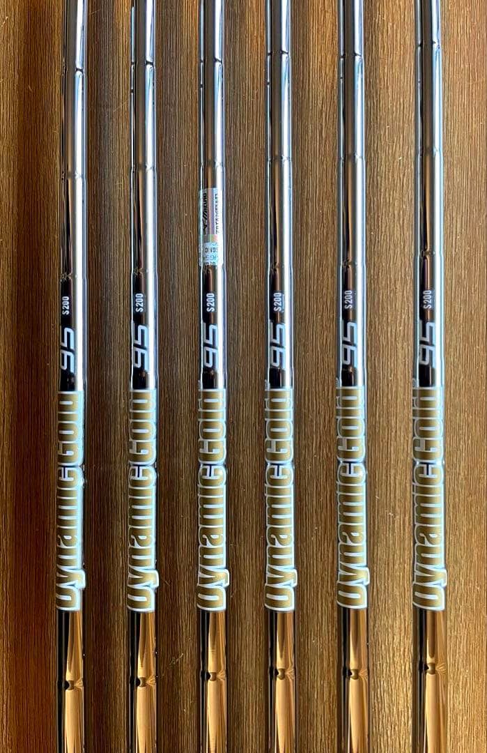 【美品】ミズノプロ 245 アイアン （5番〜PW）6本 DG95