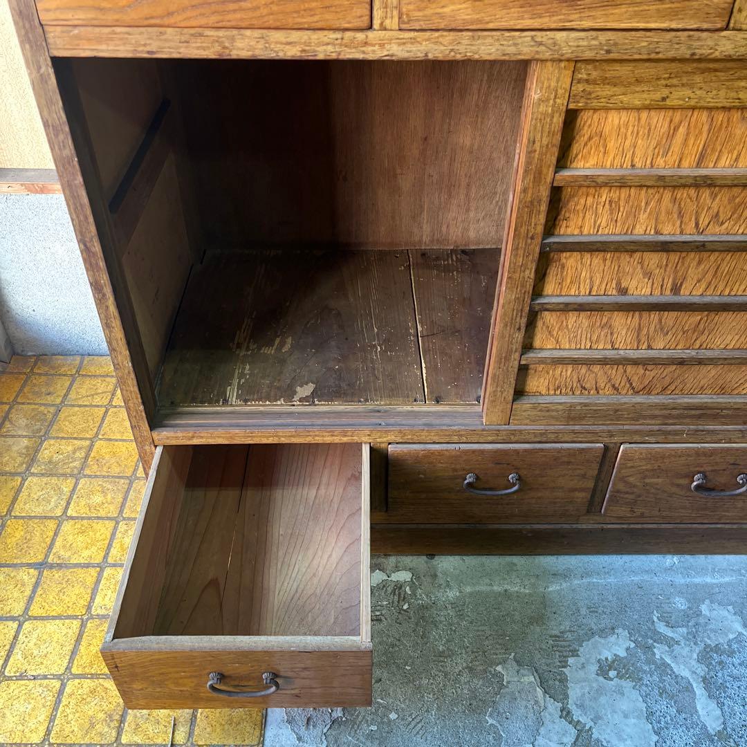 水屋箪笥 昭和初期 ガラス扉 キャビネット 引き出し三杯