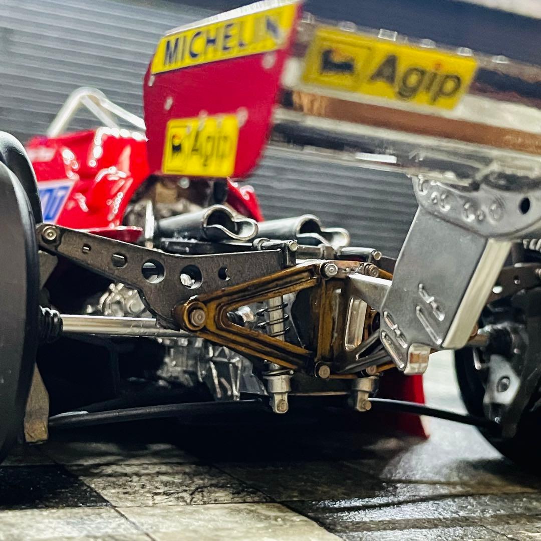 1/18 GP replicas フェラーリ 126CK 1981 D.ピローニ