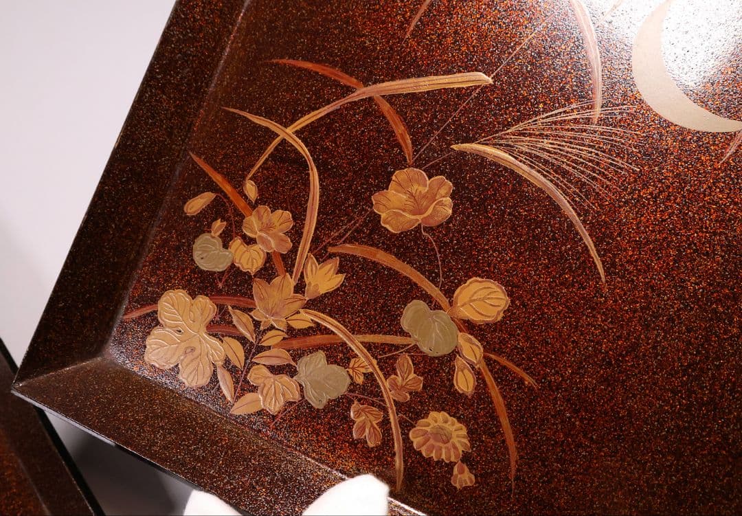 【MB45】時代 梨地吸物膳 十客 月と草花蒔絵 秋草 四方膳 卓上 折敷 木製