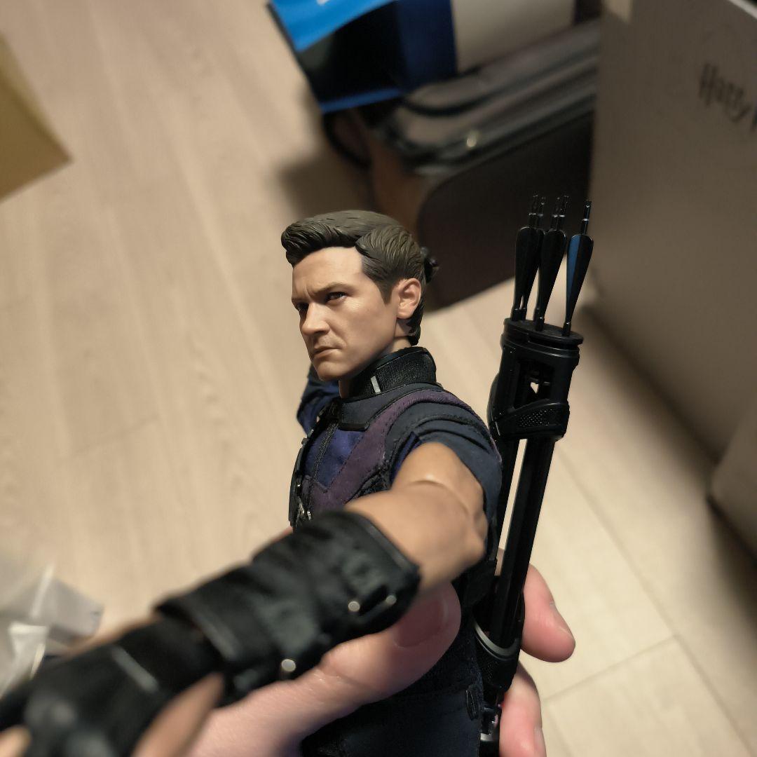 シビル・ウォー/キャプテン・アメリカ 　ホークアイ　ホットトイズ カスタマイズ