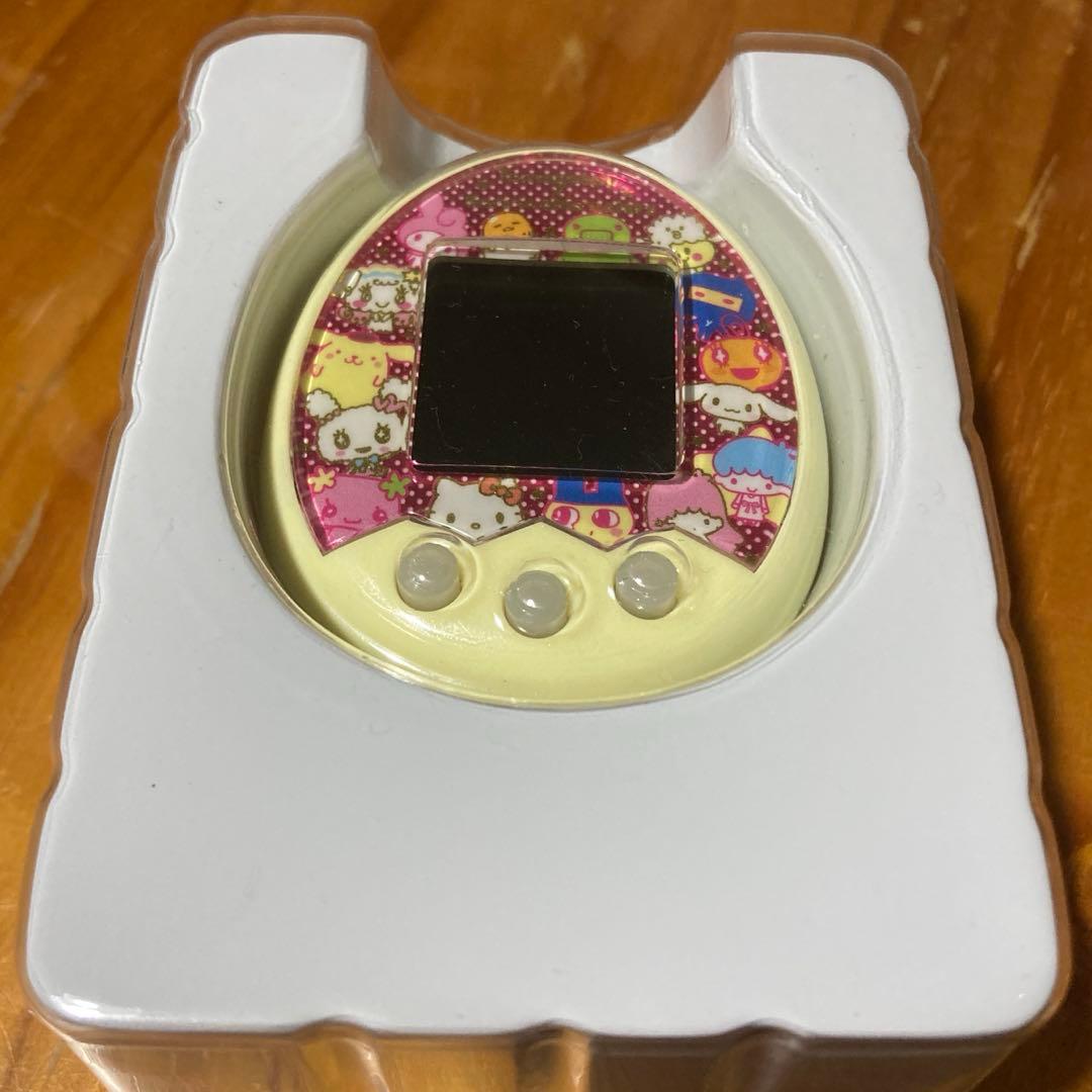 バンダイ　Tamagotchi×M！X たまごっちみくす