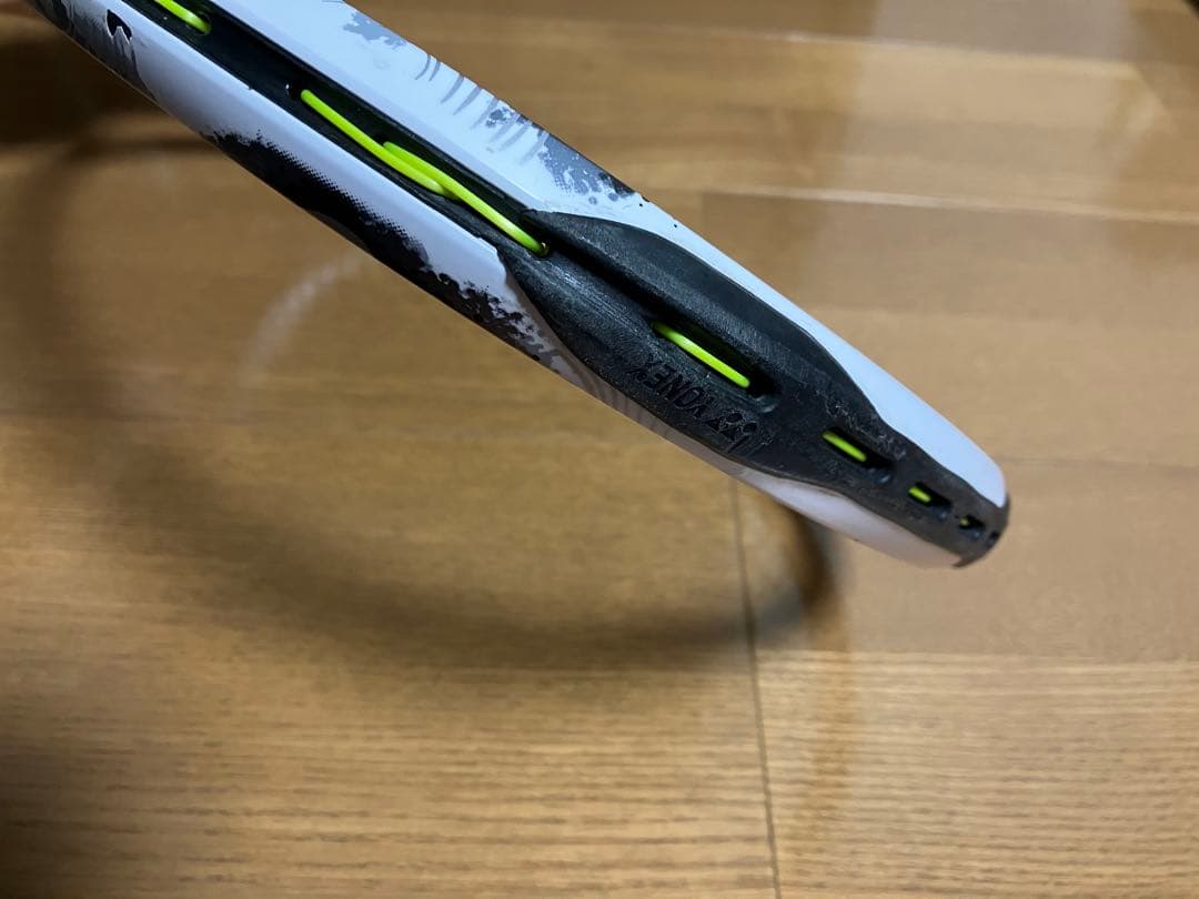 ヨネックス　ジオブレイク80v UL1 ホワイト