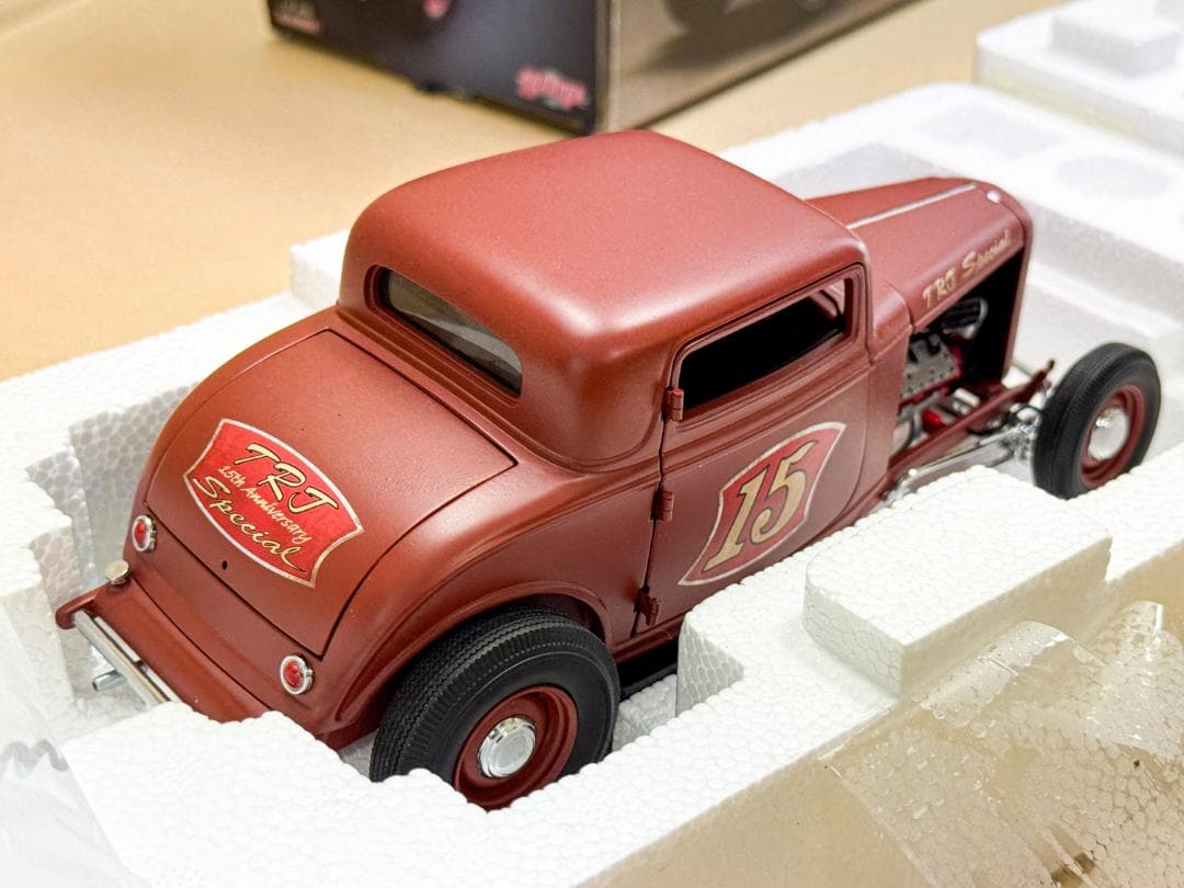 32 FORD ROADSTER 3 windows ★GMP限定版★1/18