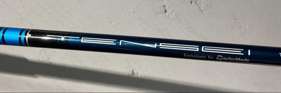 TaylorMade SIM2 MAX-D ドライバー　ゴルフクラブ　スポーツ