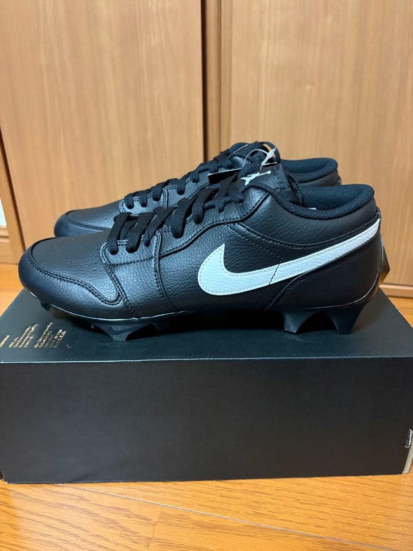 【新品】NIKE ナイキ エアジョーダン1 ロー クリート　アメフト 28.5㎝