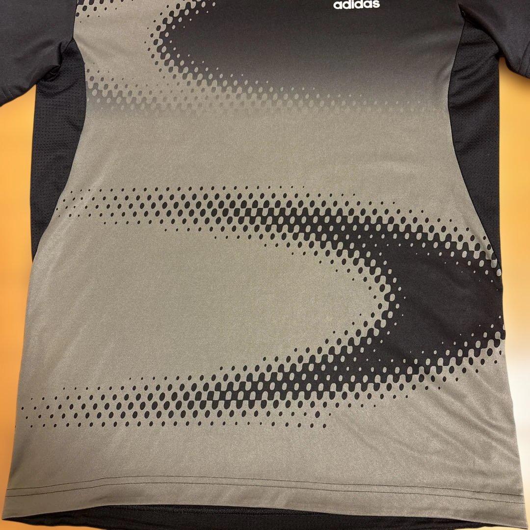 錦織圭、ジョコビッチモデル　adidas テニスウェア　メンズLサイズ