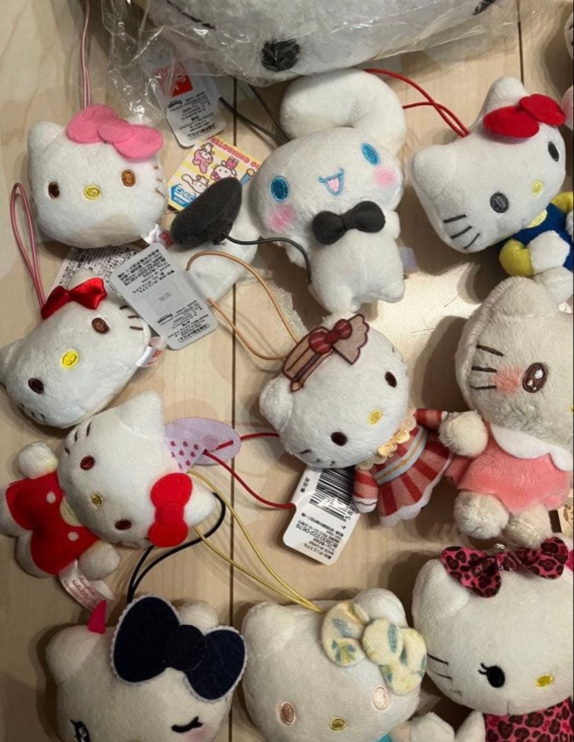 サンリオ キティ ぬいぐるみ マスコット ハローキティ 大量 まとめ売り 雑貨