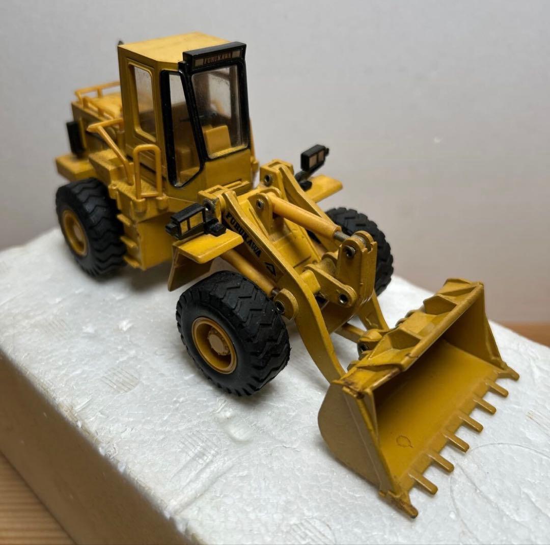 【FURUKAWA ホイールローダ 】FL200-1 ★レア物 箱付 1/50