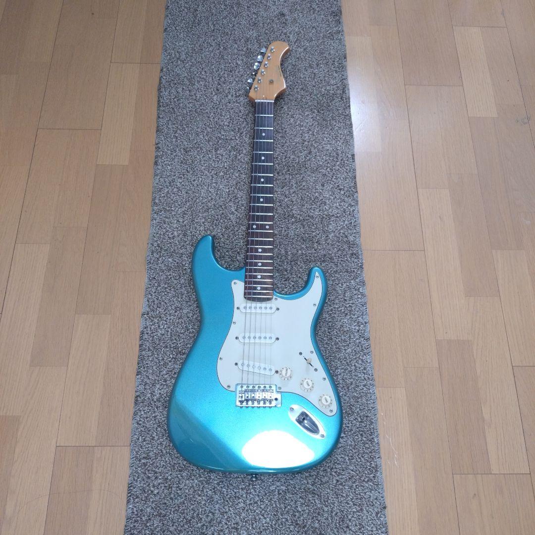 Bacchus BST-350 ストラトタイプ エレキギター