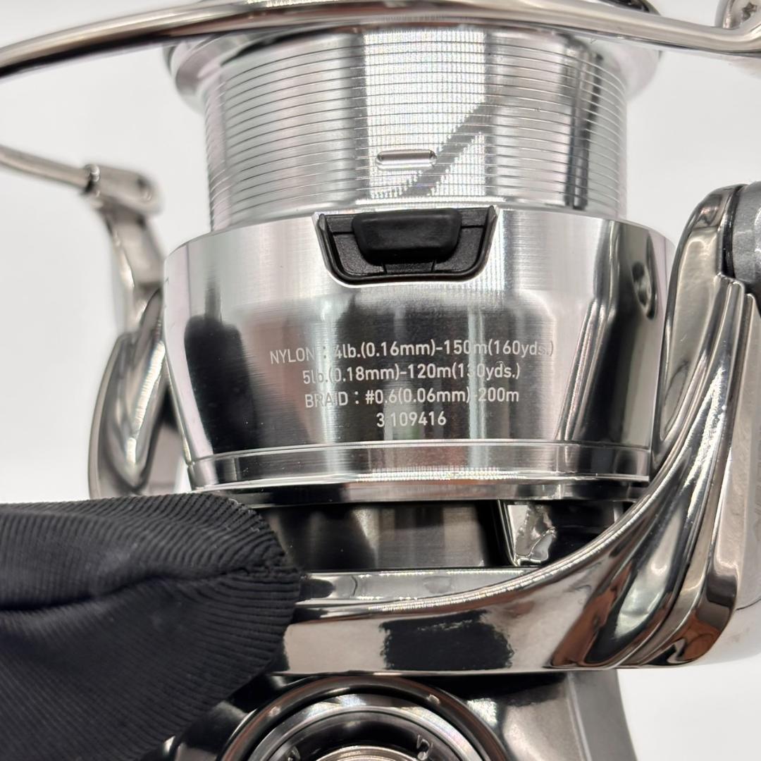 【ほぼ未使用】 ダイワ 22EXIST LT2500S-DH ダブル 61095