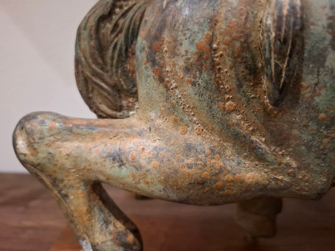 名豪家蔵出し ブロンズ馬の彫刻 台座有り