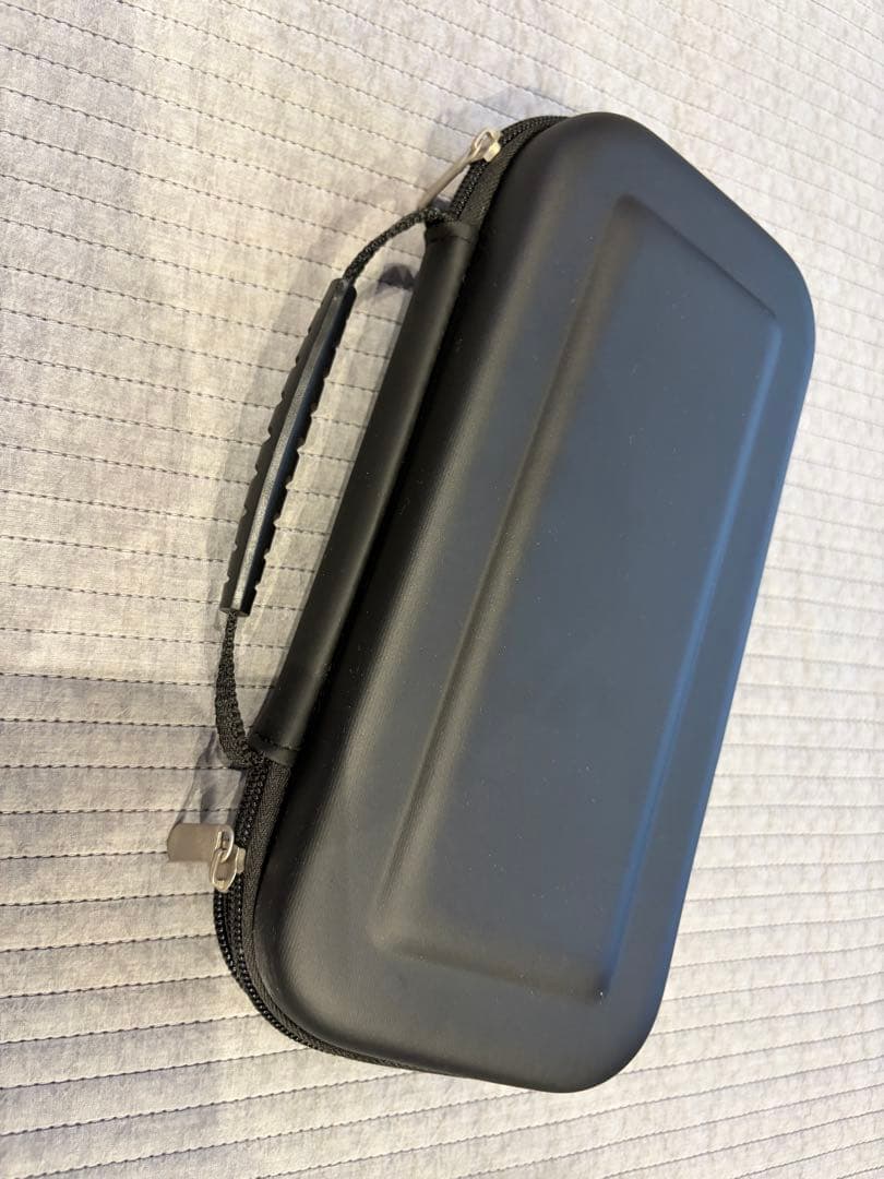 Nintendo Switch カバー、ケース付き