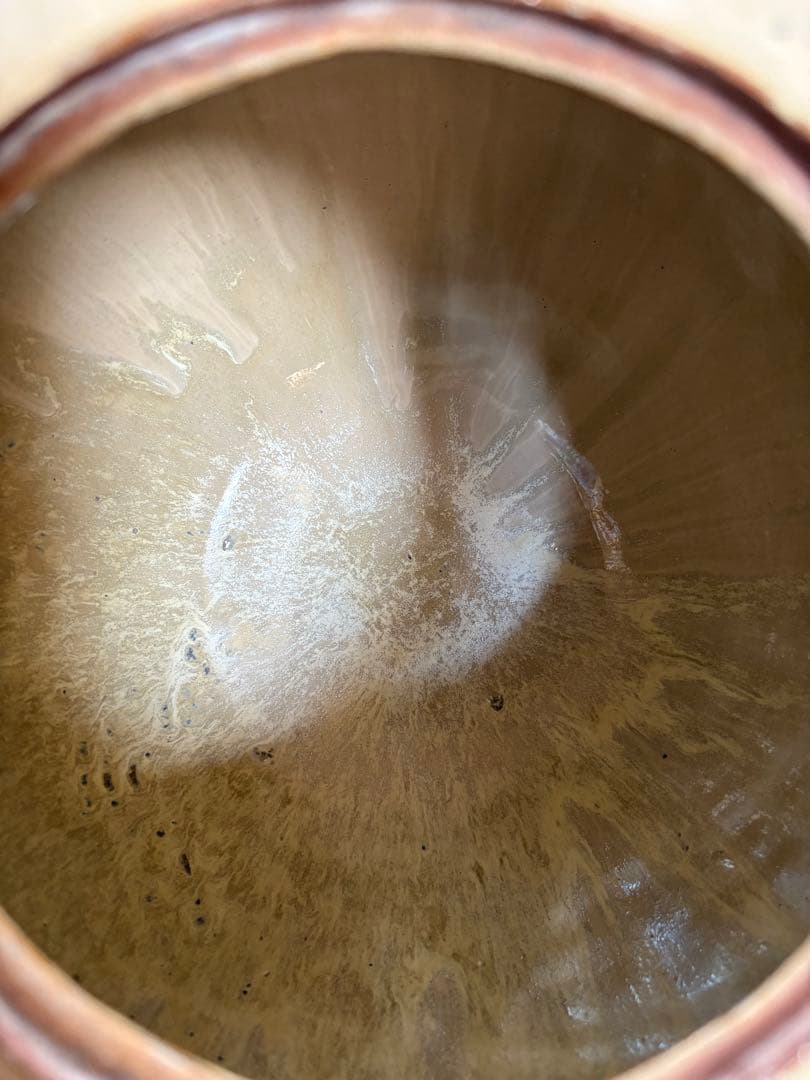 蓋付き入れ物　置物