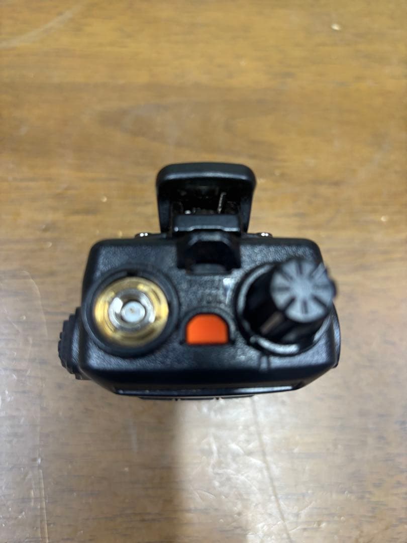 YAESU ヤエス　FT-65 デュアルバンドFMトランシーバー