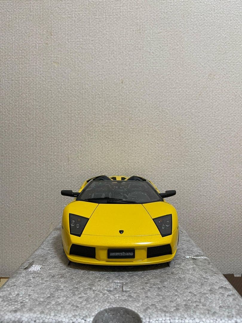 AUTOart 1/12 Lamborghini Murciélago イエロー