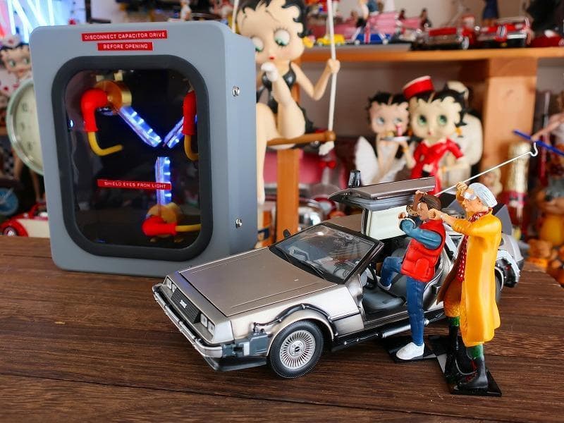 マーティ・マクフライ & ドク・ブラウン フィギュアセット