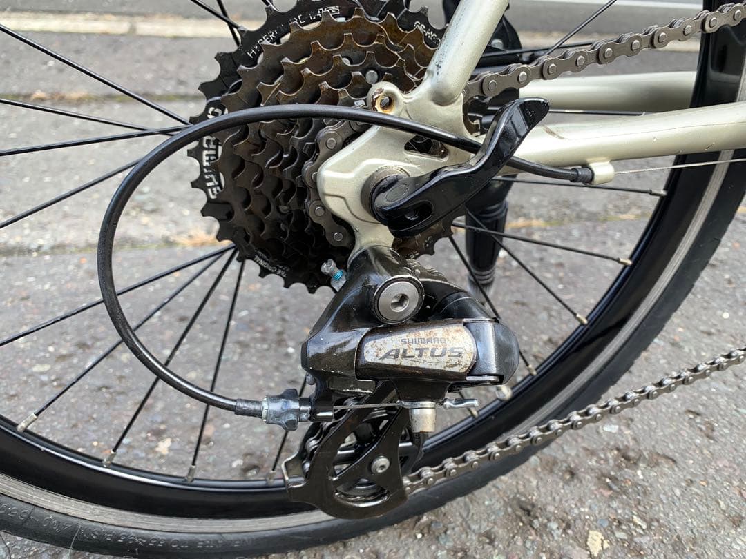 【即乘】送料無料Fuji ミニベロ小径車 Helion クロスバイク 8速 20