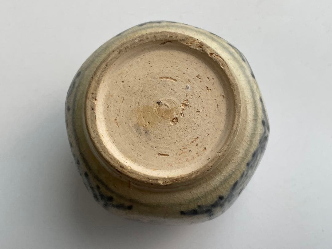 骨董　アンティーク　安南　染付　茶入　振り出し　小壺　亀甲紋様　ベトナム古陶