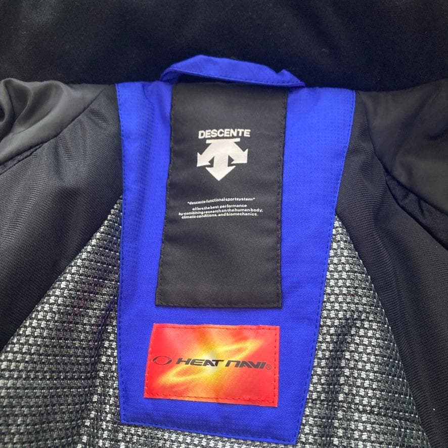 【美品】デサント HEAT NAVI 中綿スキーウェア ジャケット L 青×黒