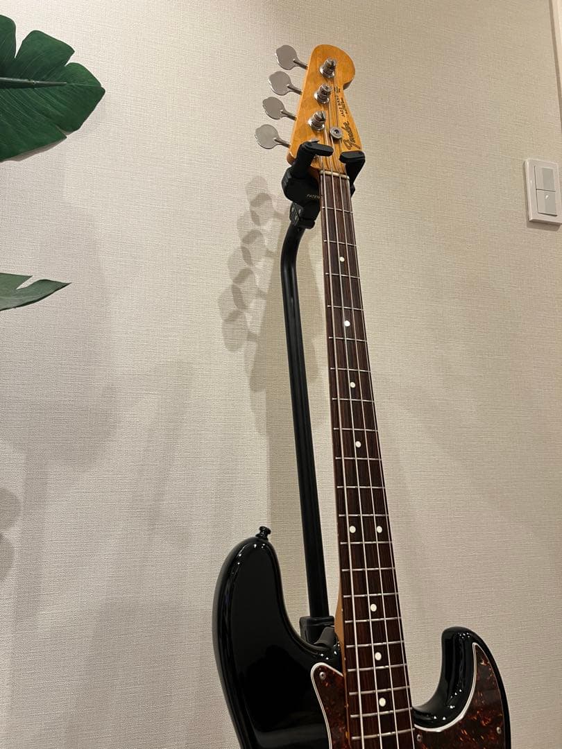 ベース Fender Japan 62 Jazz Bass