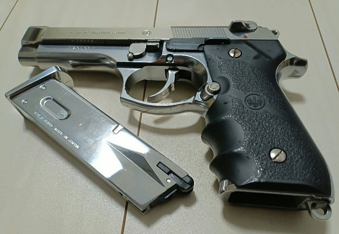 【中古品】東京マルイ 18禁 ガスガン「M92F」シルバーツートンカラー