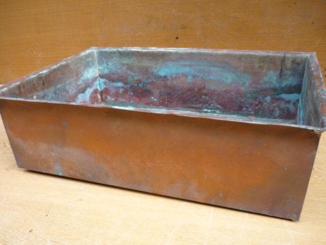 長火鉢　ケヤキ材　ひばし・灰ならし・五徳・猫板付き