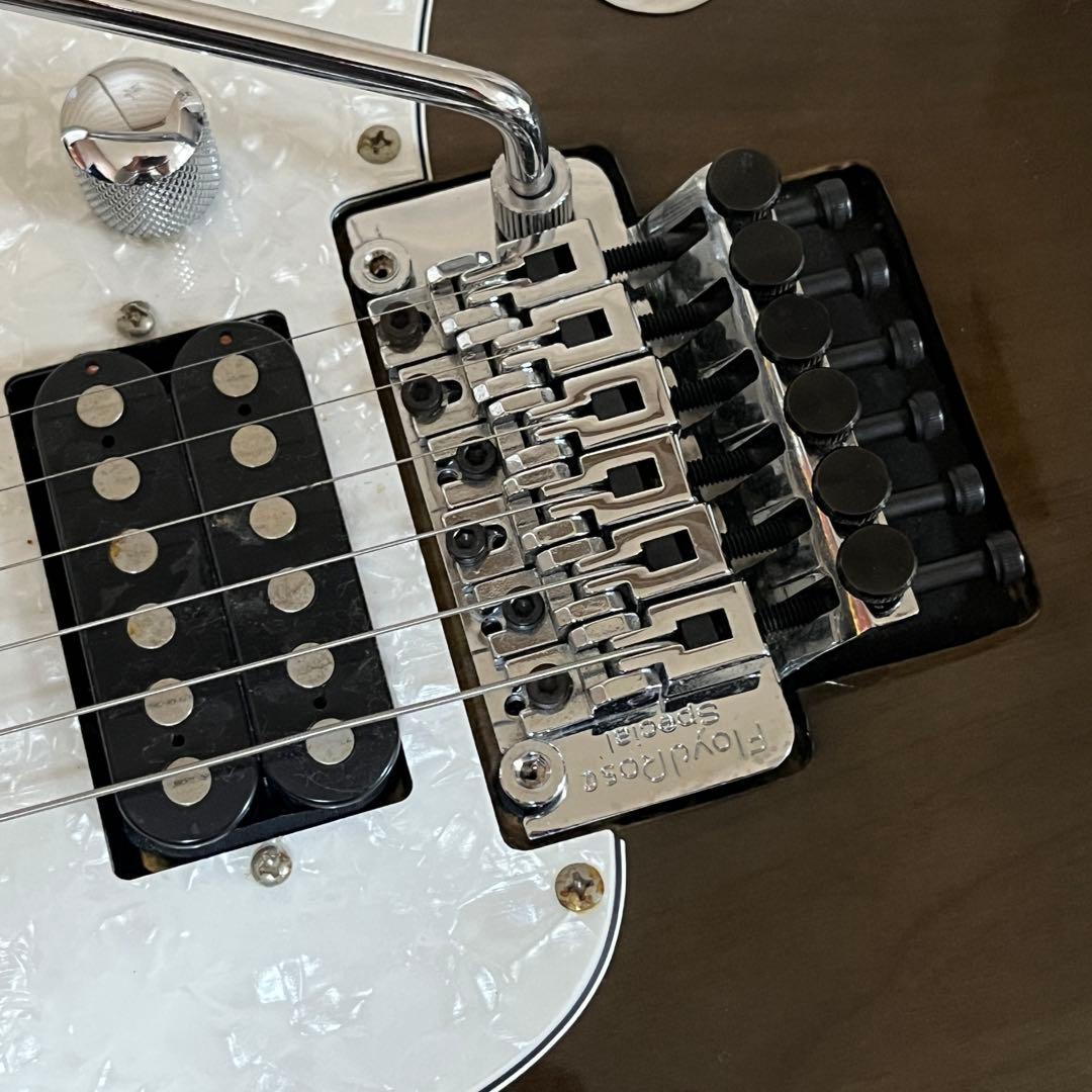 ★美品 Laid Back エレキギター RST-300F フロイドローズ