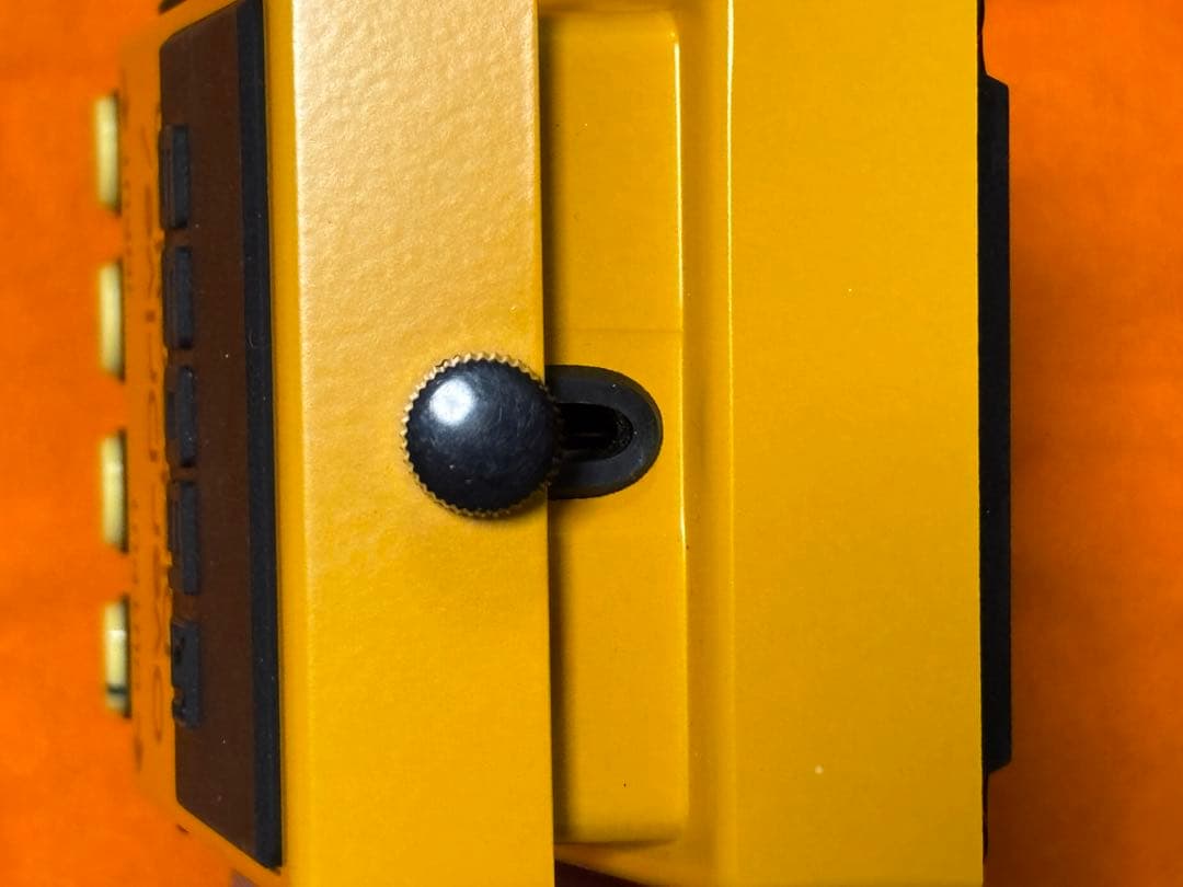 BOSS OS-2 Over Drive/Distortion 箱 説明書あり