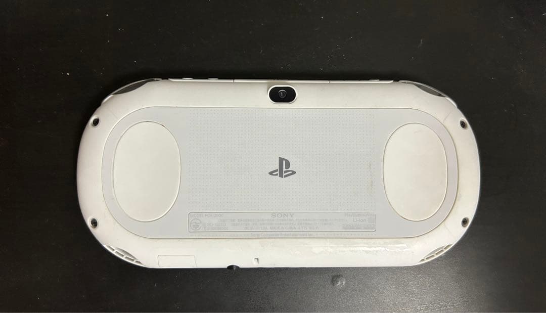 PlayStation®Vita（PCH-2000シリーズ） Wi-Fiモデル…