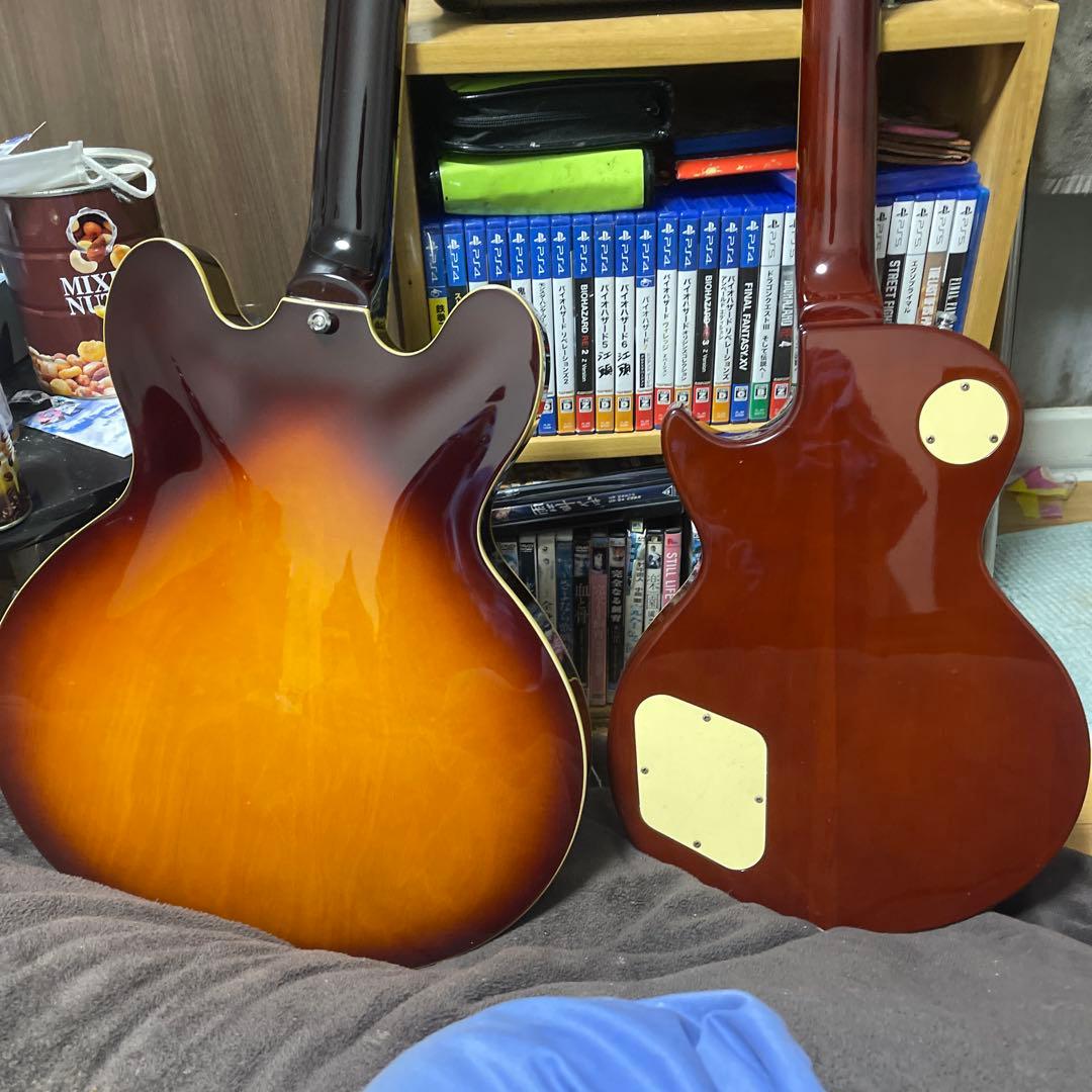 エレキギターセミアコギターTOKAIレスポール2点セット