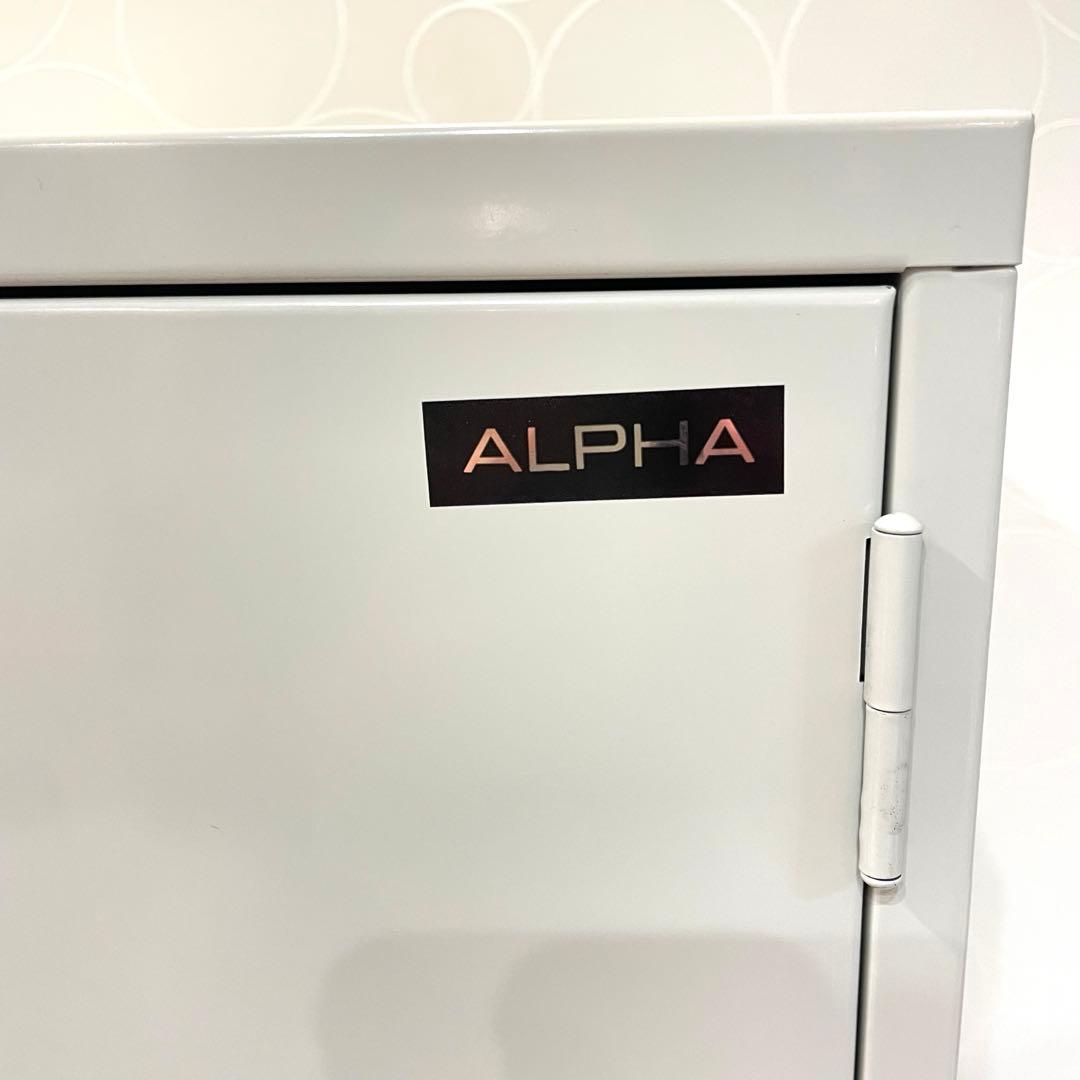 美品【ALPHA】アルファ 鍵付きキャビネット 書類収納ボックス 10段トレー付