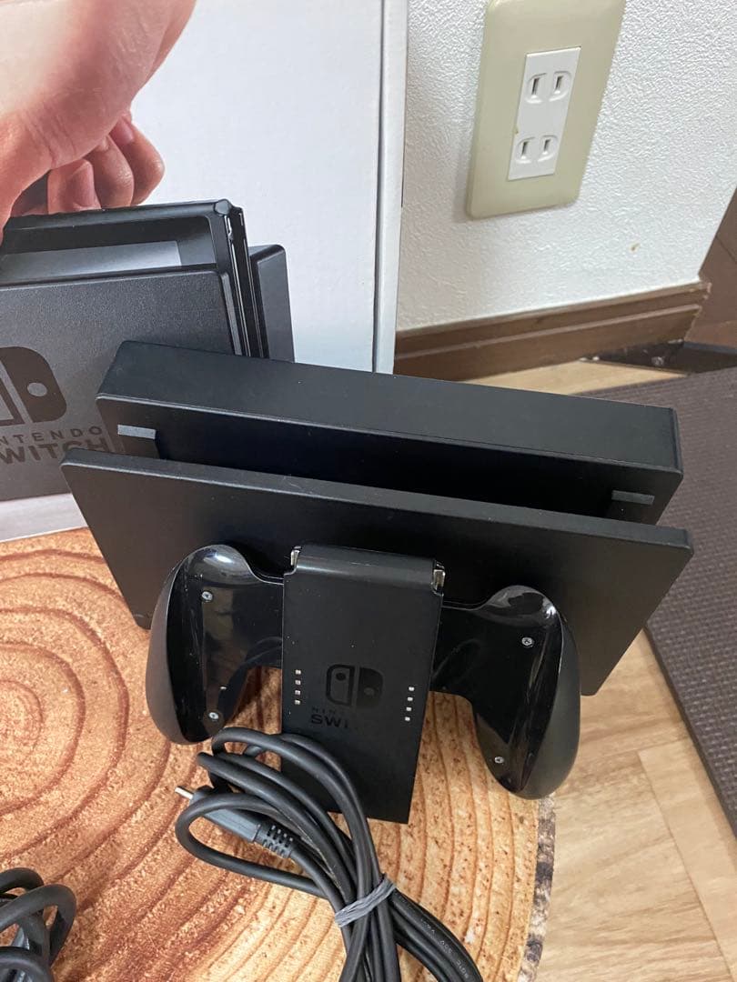 Nintendo Switch ニンテンドースイッチ本体　グレー ①