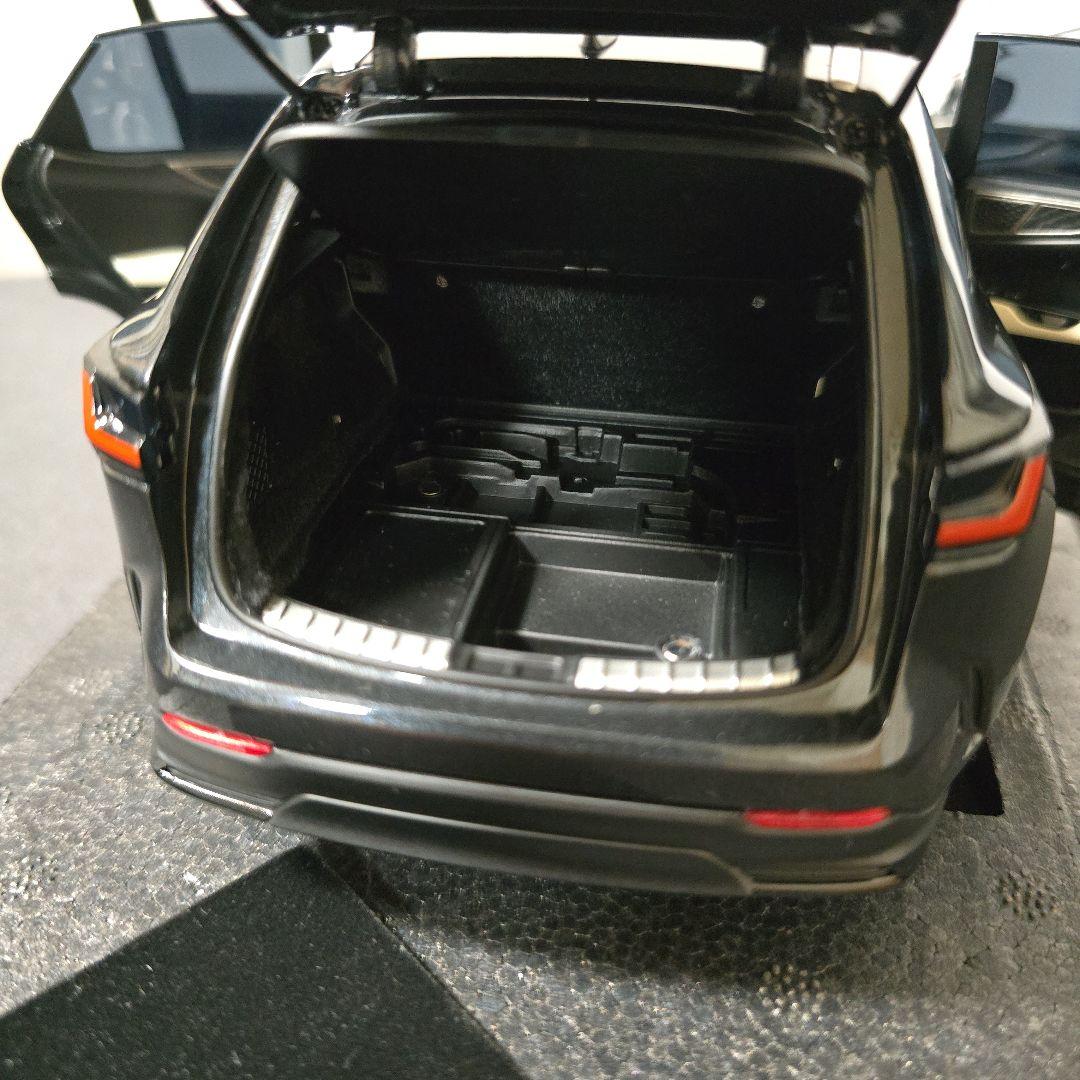 京商　レクサス　NX 450h+ 1/18 ミニカー　グラファイトブラック