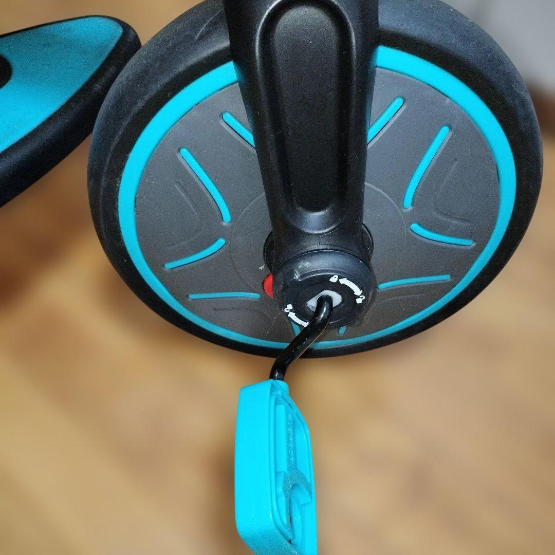 美品　GLOBBER エクスプローラー トライク 3in1 三輪車