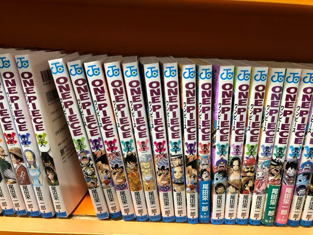 コ*ー様 漫画ワンピース140冊以上セット