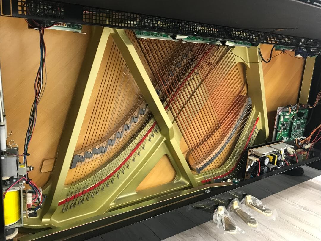 ★68336【アップライトピアノ】YAMAHA　YUS3SEB