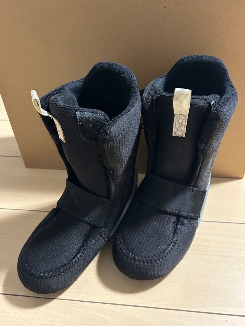 Burton 子ども用スノーボードブーツ