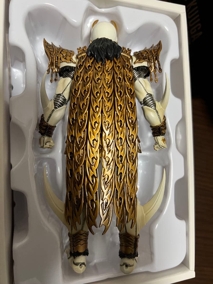 SHFiguarts仮面ライダークウガアルティメットフォーム&ン・ダクバ・ゼバ