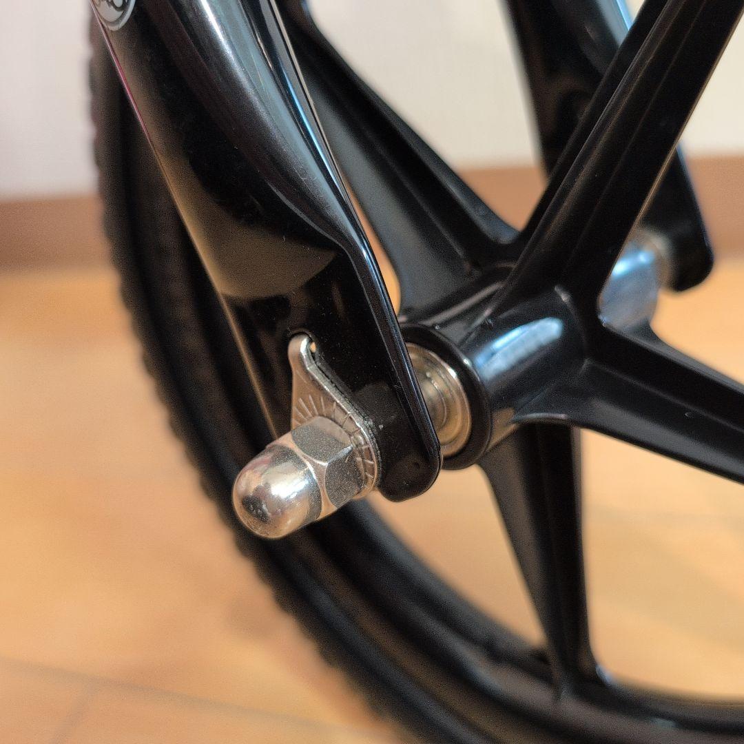 【超美品】ストライダー12　ピンク　スポーツタイプ