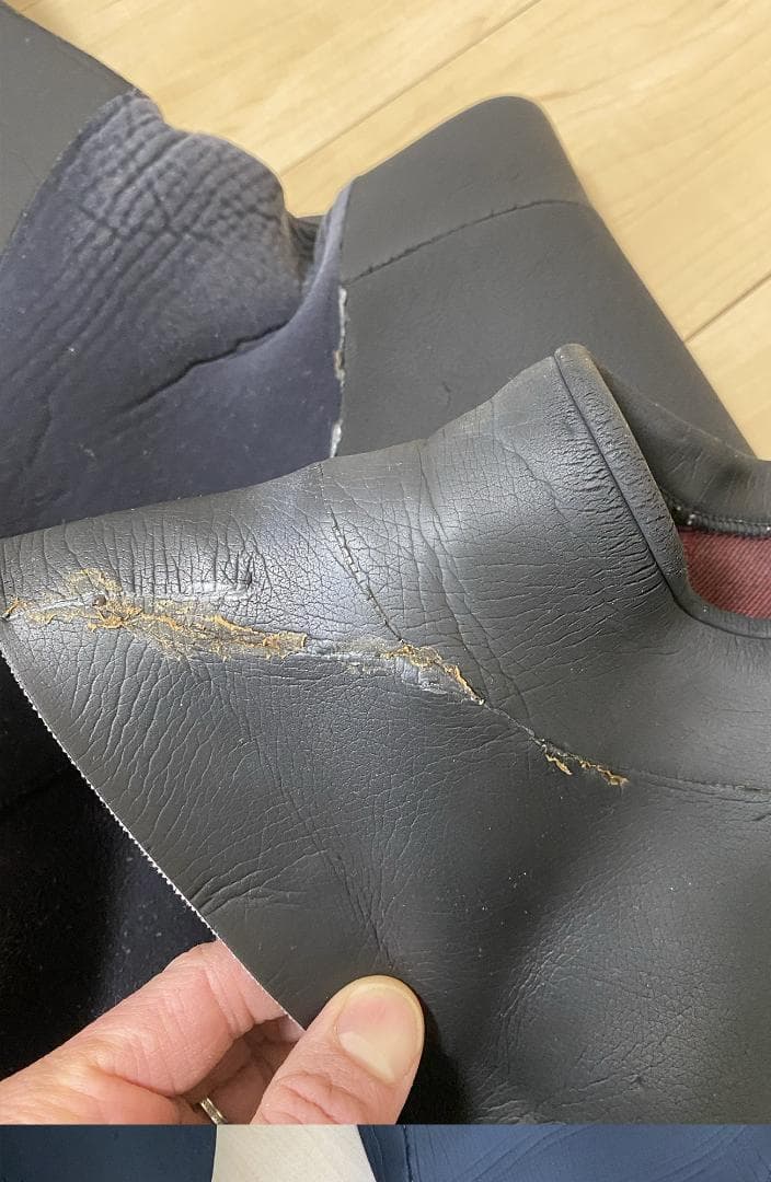 セミドライ 5mmウェットスーツ【Vissla x RASH コラボモデル】