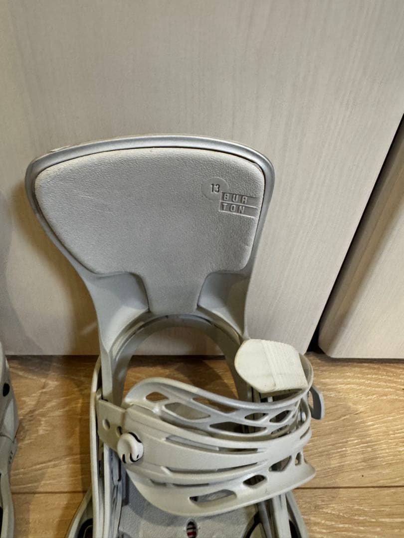 スノーボード 22-23 Burton Cartel EST