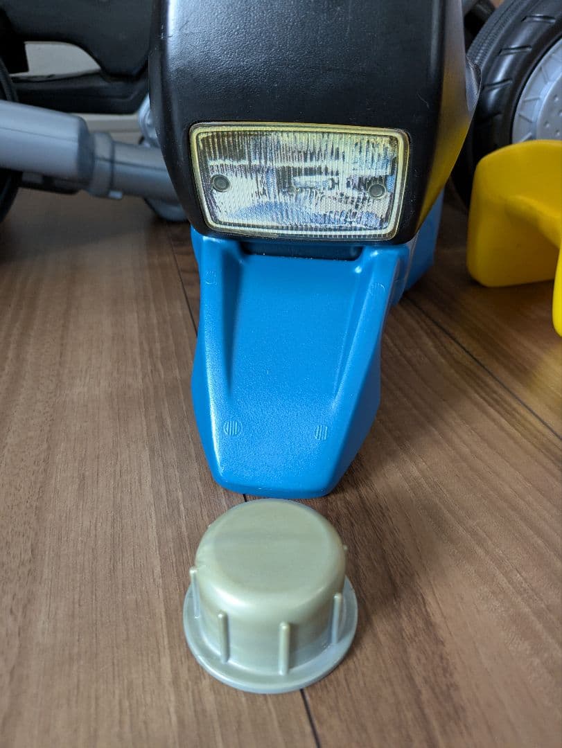  子供 キッズ 手動 乗用玩具 三輪車 バイク 廃盤品 生産終了品