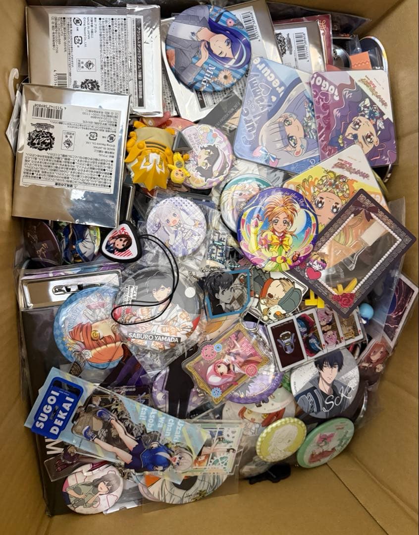 ノンジャンル アニメグッズ 大量 まとめ売り 1300点以上