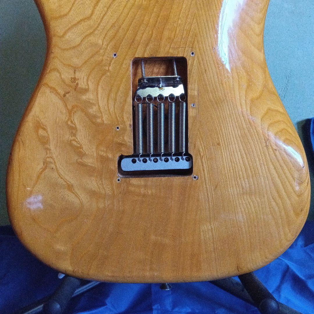 ストラトキャスター タイプ　エレキギター