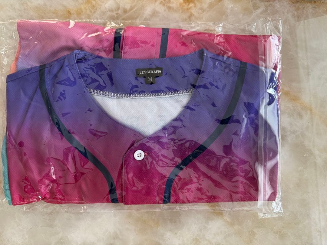 Lesserafim LAS VEGAS ベースボールジャージ Mサイ