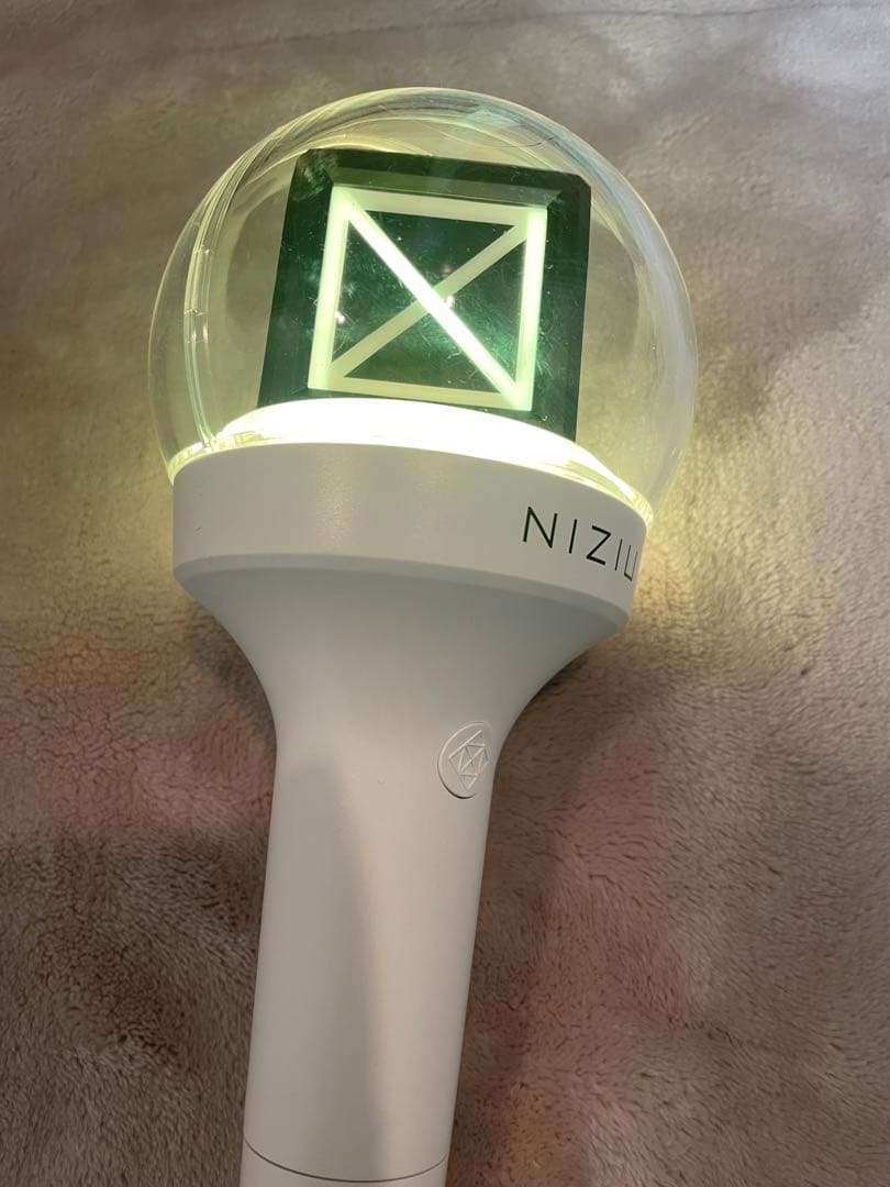 NIZIU ペンライト ホワイト