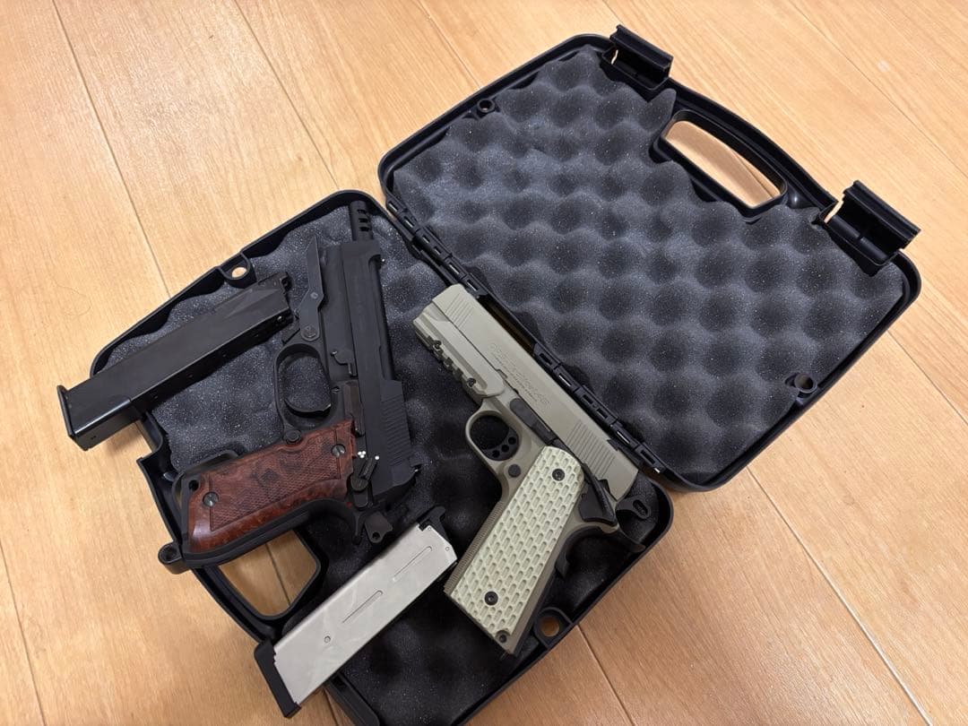 東京マルイ デザートウォーリア 4.3 ＆ KSC M93RII HW ケース付